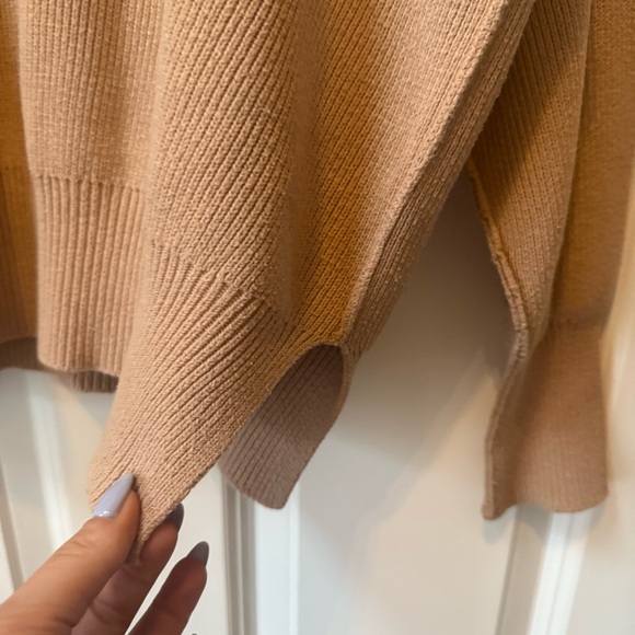 ABERCROMBIE & FITCH | Fisherman’s Oversized Crewneck Sweater Tan Women’s |Size S - Picture 7 of 7
